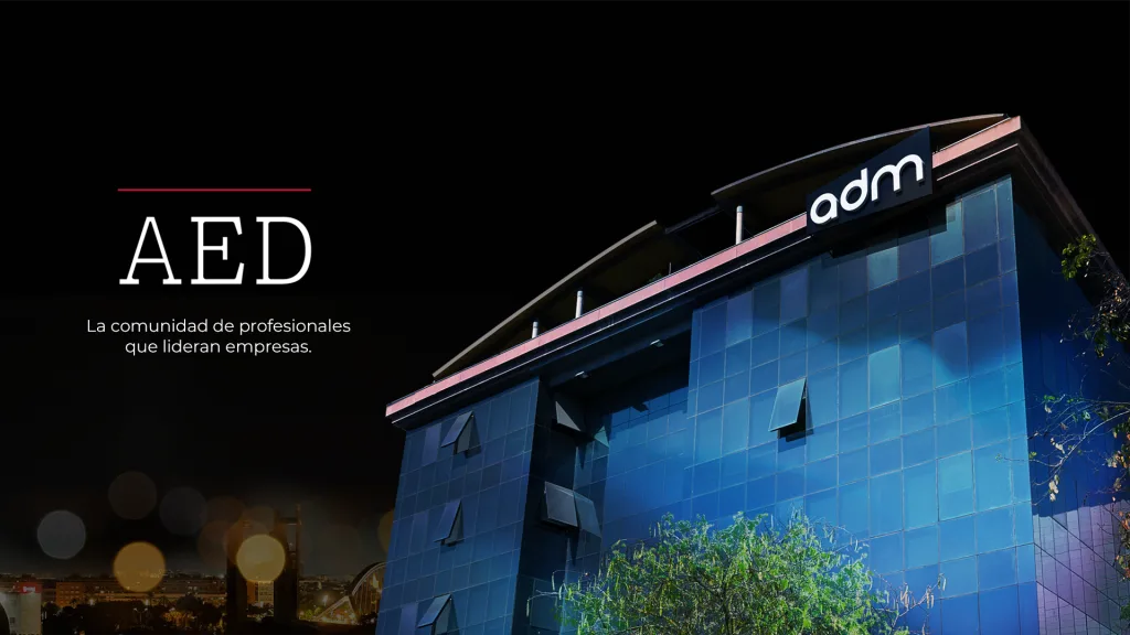 colaborador de la AED 